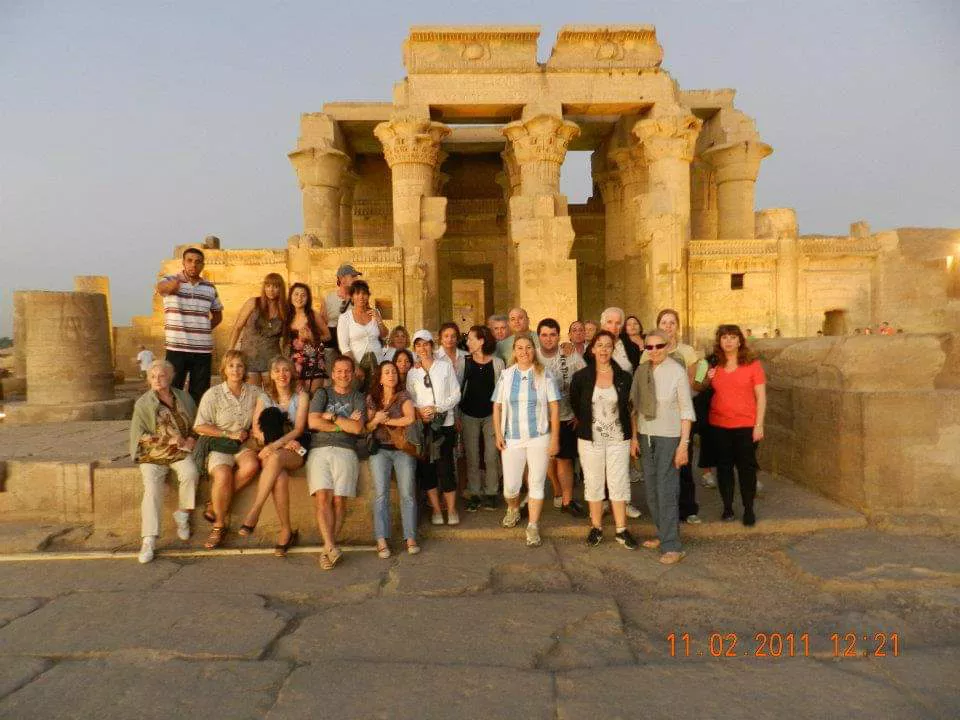Tours: salida desde Buenos Aires (Argentina)  hacia  Egipto