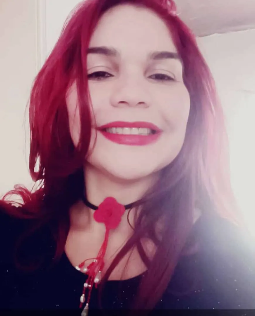 escritora-isbela-farias