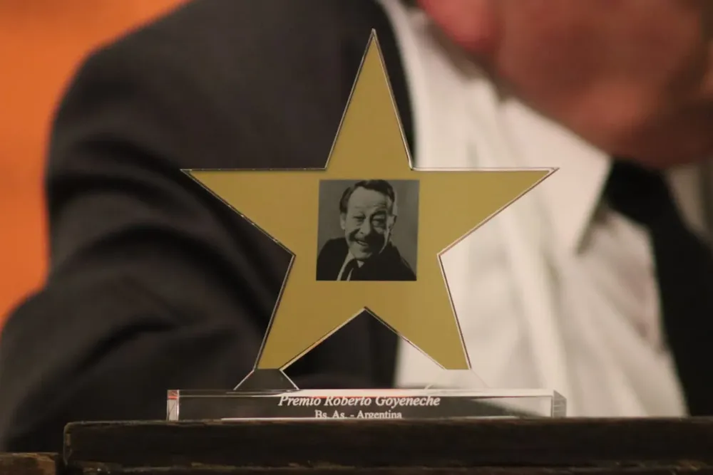 El guardián del tango-roberto goyeneche-posdata press