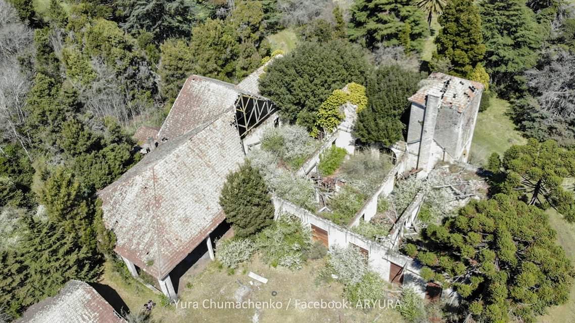 La Copelina, ruinas de la ex embotelladora de agua mineral