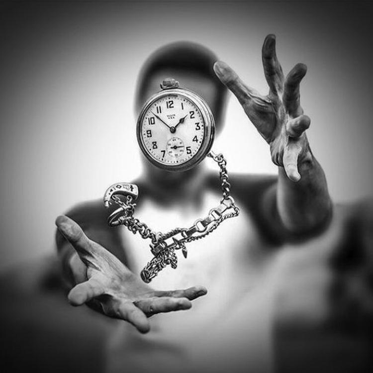 El ombre que compraba tiempo -parte II-posdata-digital-press