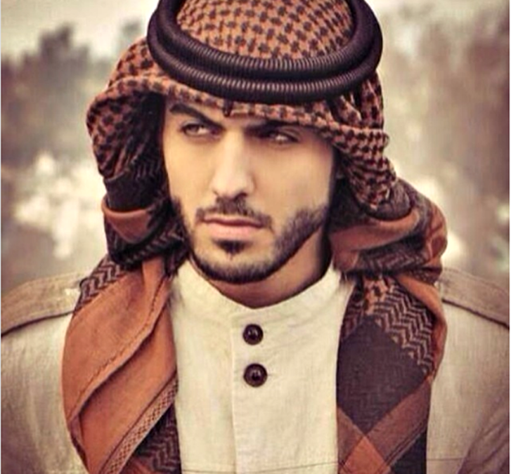 EXPULSADO-POR-SER-LINDO