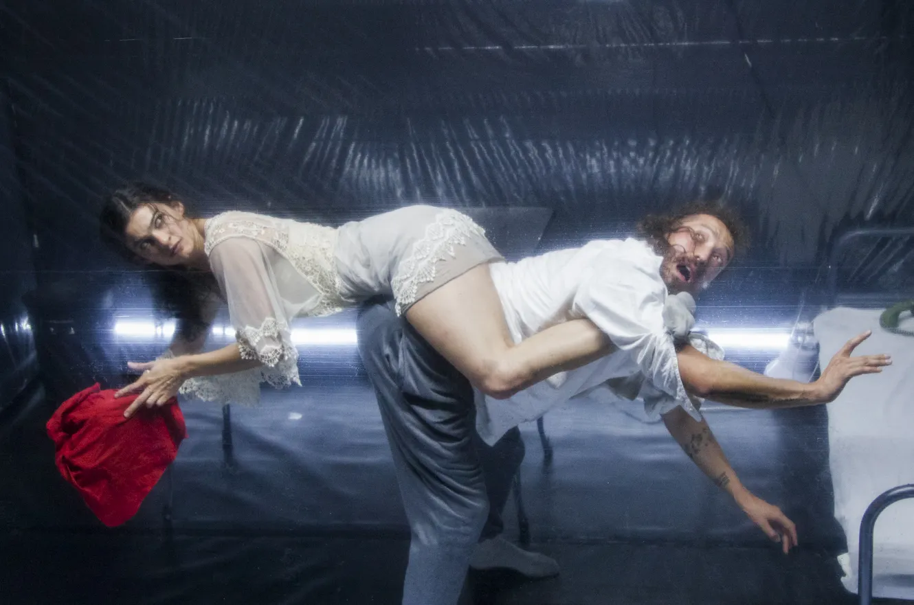 2 Olvido Foto  Nicolas Williamson