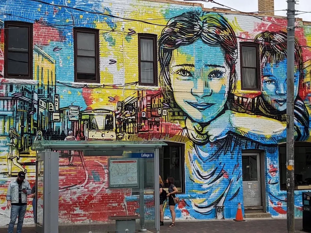 toronto-murales-de-alice-pasquini.jpg