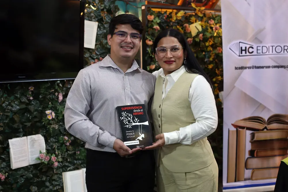 905f3a48-e0d2-475e-ae53-7433b86f5b80